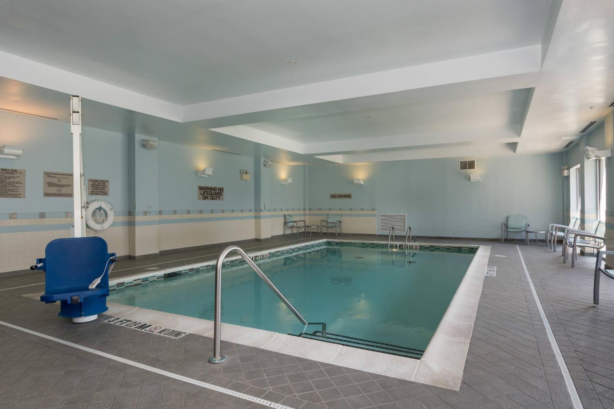 Springhill Suites By Marriott Charlotte בלנטיין מראה חיצוני תמונה