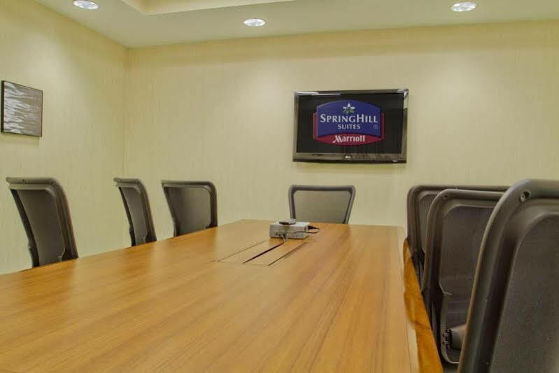 Springhill Suites By Marriott Charlotte בלנטיין מראה חיצוני תמונה