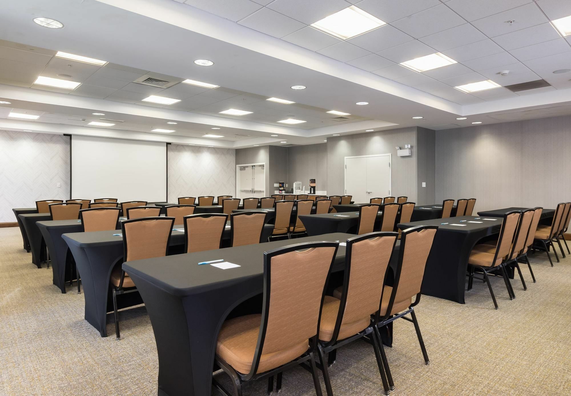 Springhill Suites By Marriott Charlotte בלנטיין מראה חיצוני תמונה